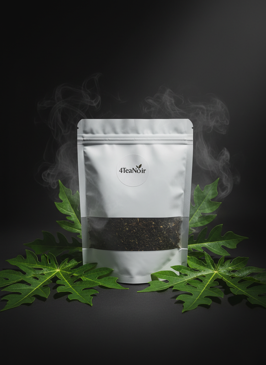 Mysterieuze 4TeaNoir met subtiele Bos Papaya bladeren